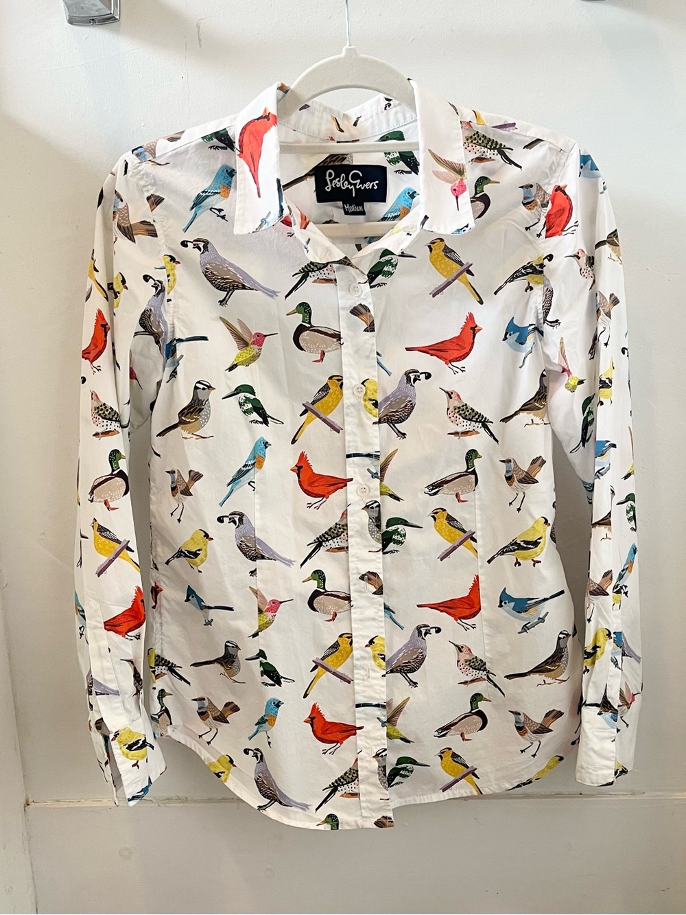 Lesley Evers cotton White Bird-Print Button-Front Blouse Size M